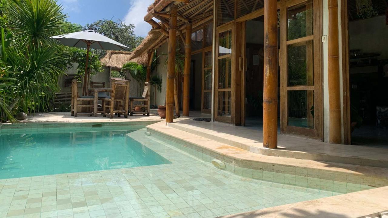 Gilipad Villa Gili Air Exterior photo