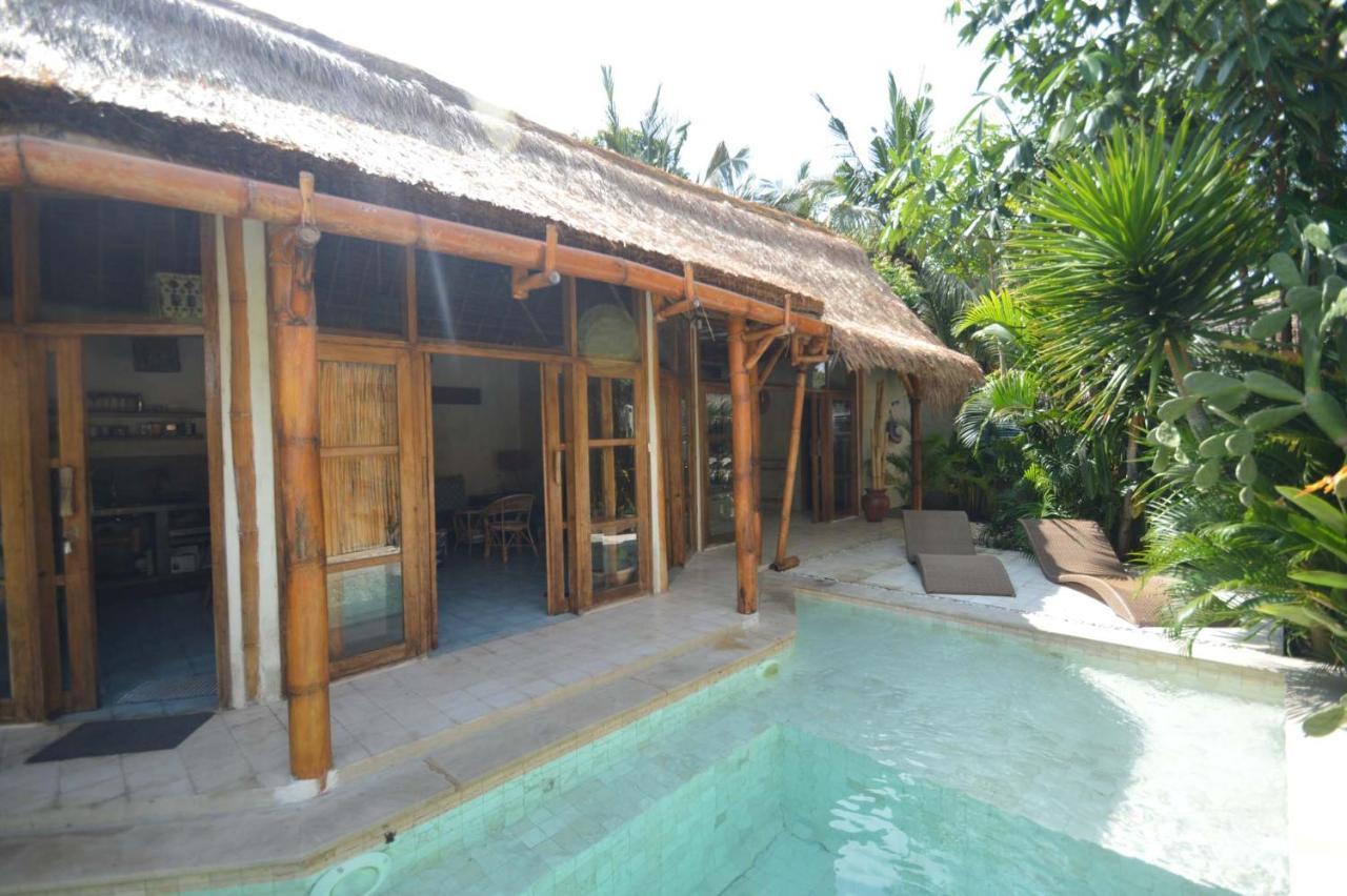 Gilipad Villa Gili Air Exterior photo